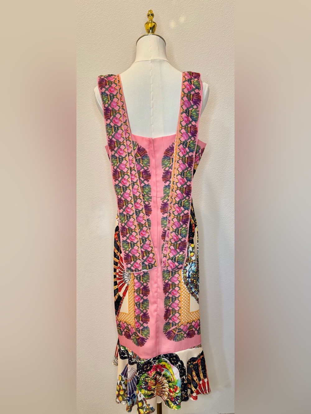 NWOT Silk-blend dress features a vibrant fan and Sicilian folklore print size M - Picture 7 of 12